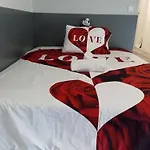 Comfy Studio Apt In Helsinki City Centre